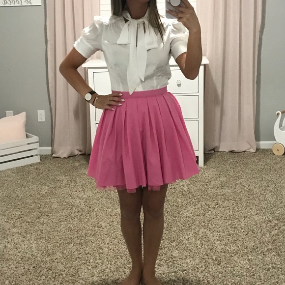 Calvin Klein Tops - Calvin Klein Blouse White Like New